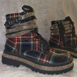 Jessica Simpson combat boots